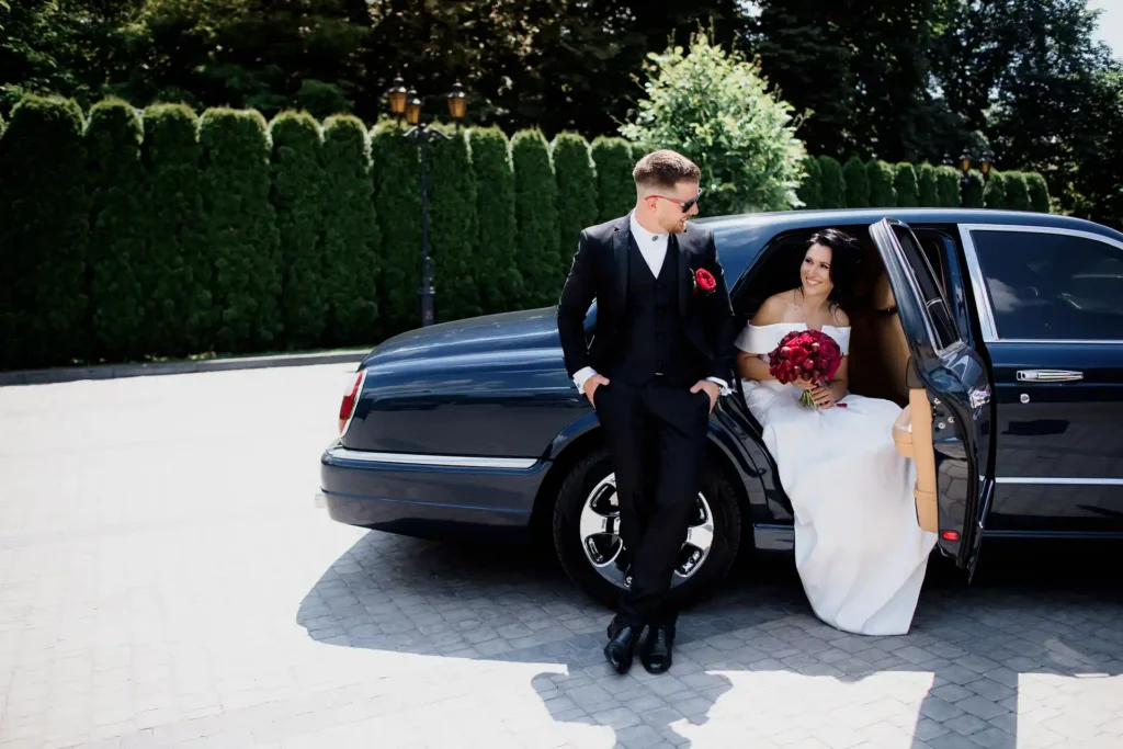Wedding car rental Dubai luxury chauffeur service
